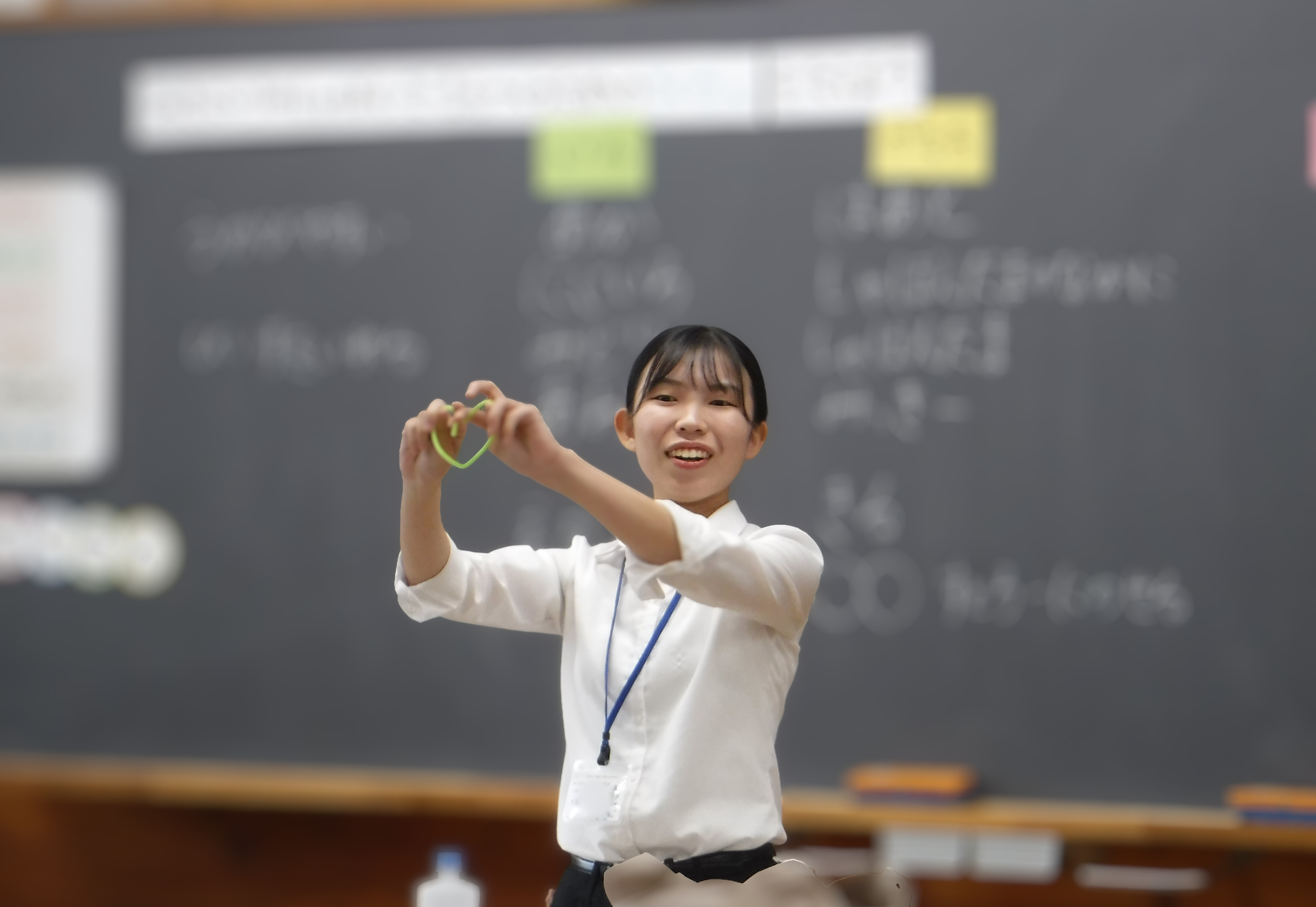 キービジュアル3